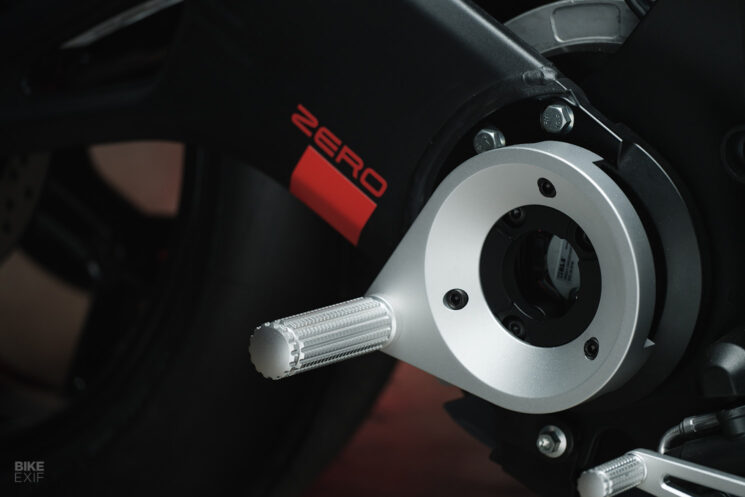 Zero SR/S electric motorcycle concept by Huge Design